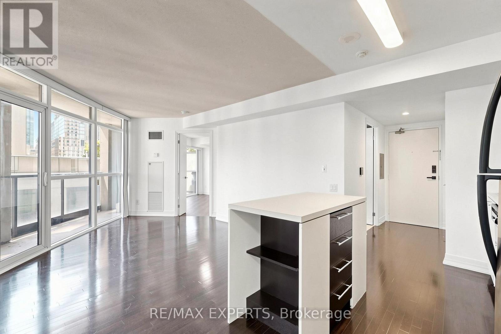 507 - 21 Carlton Street, Toronto, Ontario  M5B 1L3 - Photo 12 - C13243734