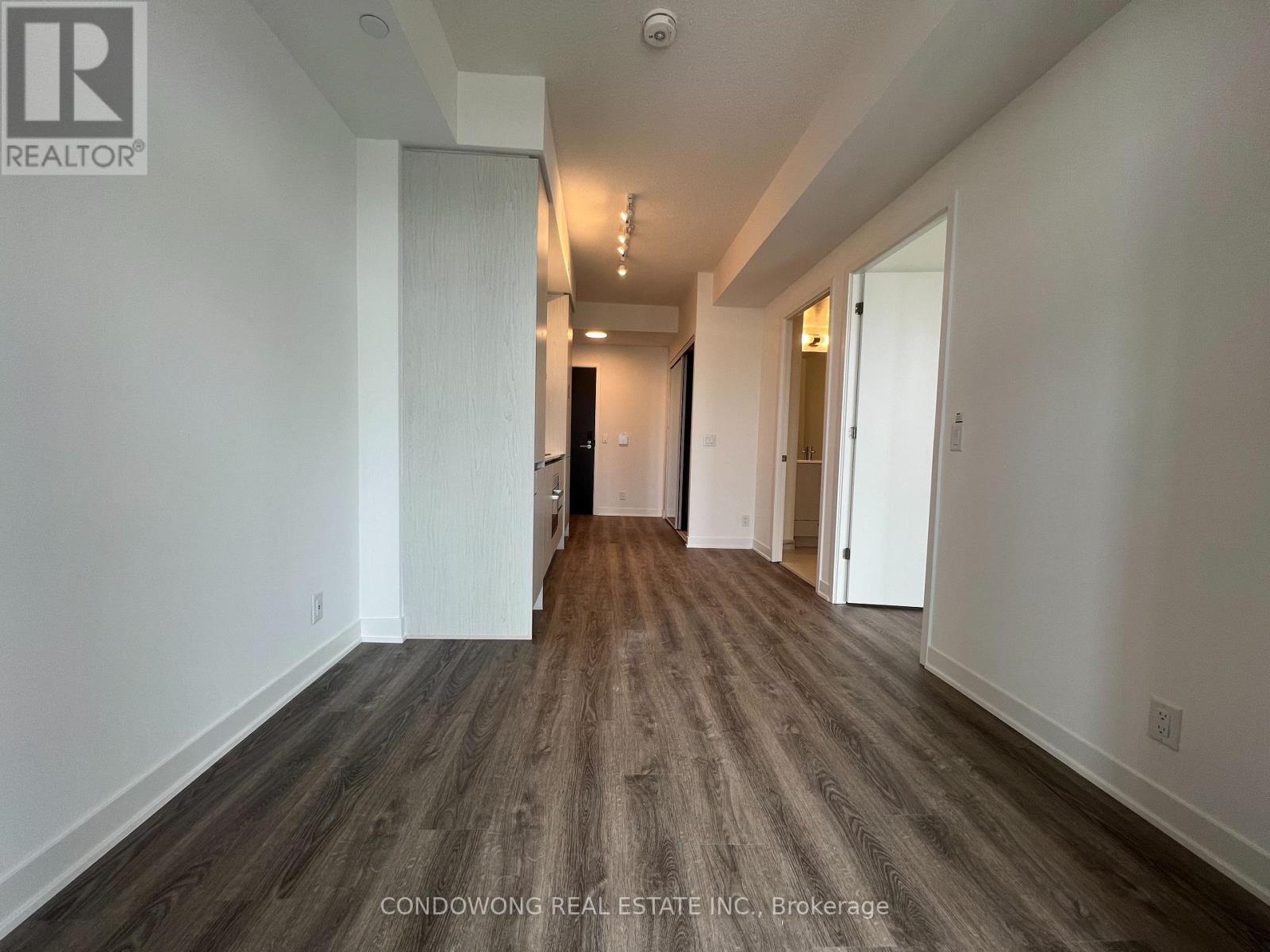 3715 - 180 Front Street E, Toronto, Ontario  M5A 0A9 - Photo 4 - C13243754