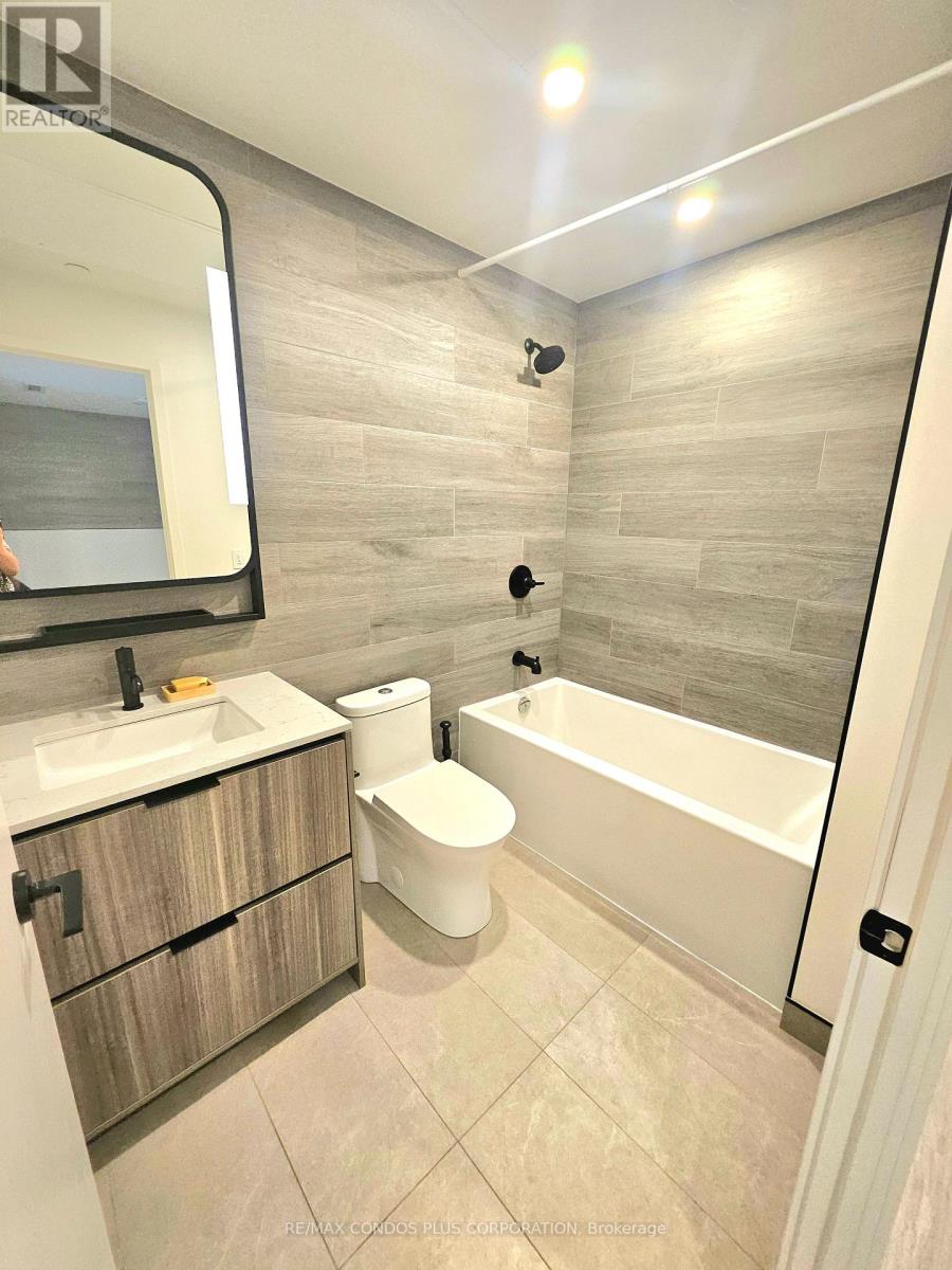 345 - 1050 Eastern Avenue, Toronto, Ontario  M4L 0B7 - Photo 9 - E13243790