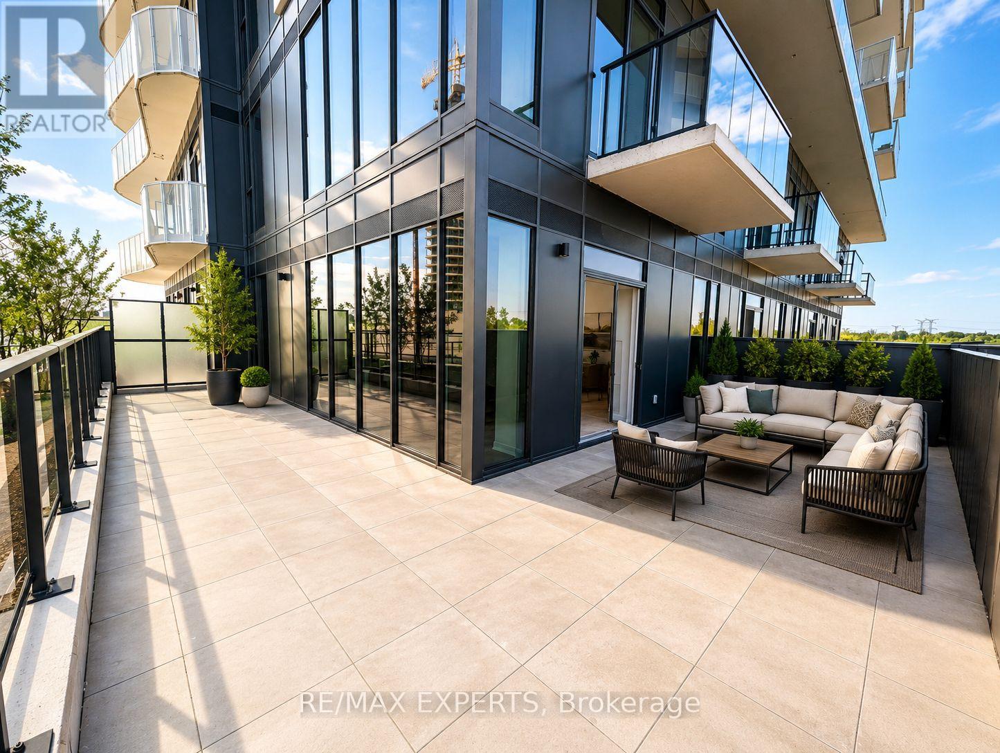 402 - 10 Flavelle Trail, Vaughan, Ontario  L4L 1V8 - Photo 10 - N13243726