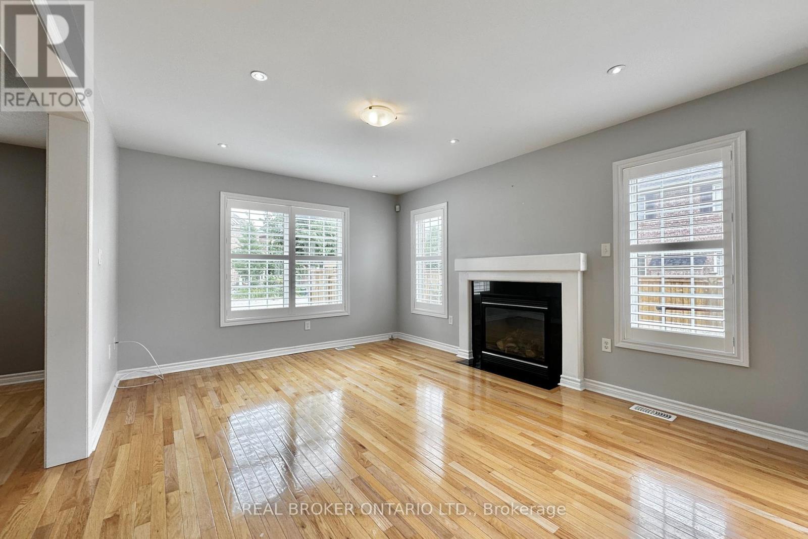1 Armando Drive, Markham, Ontario  L6E 2B4 - Photo 11 - N13243774