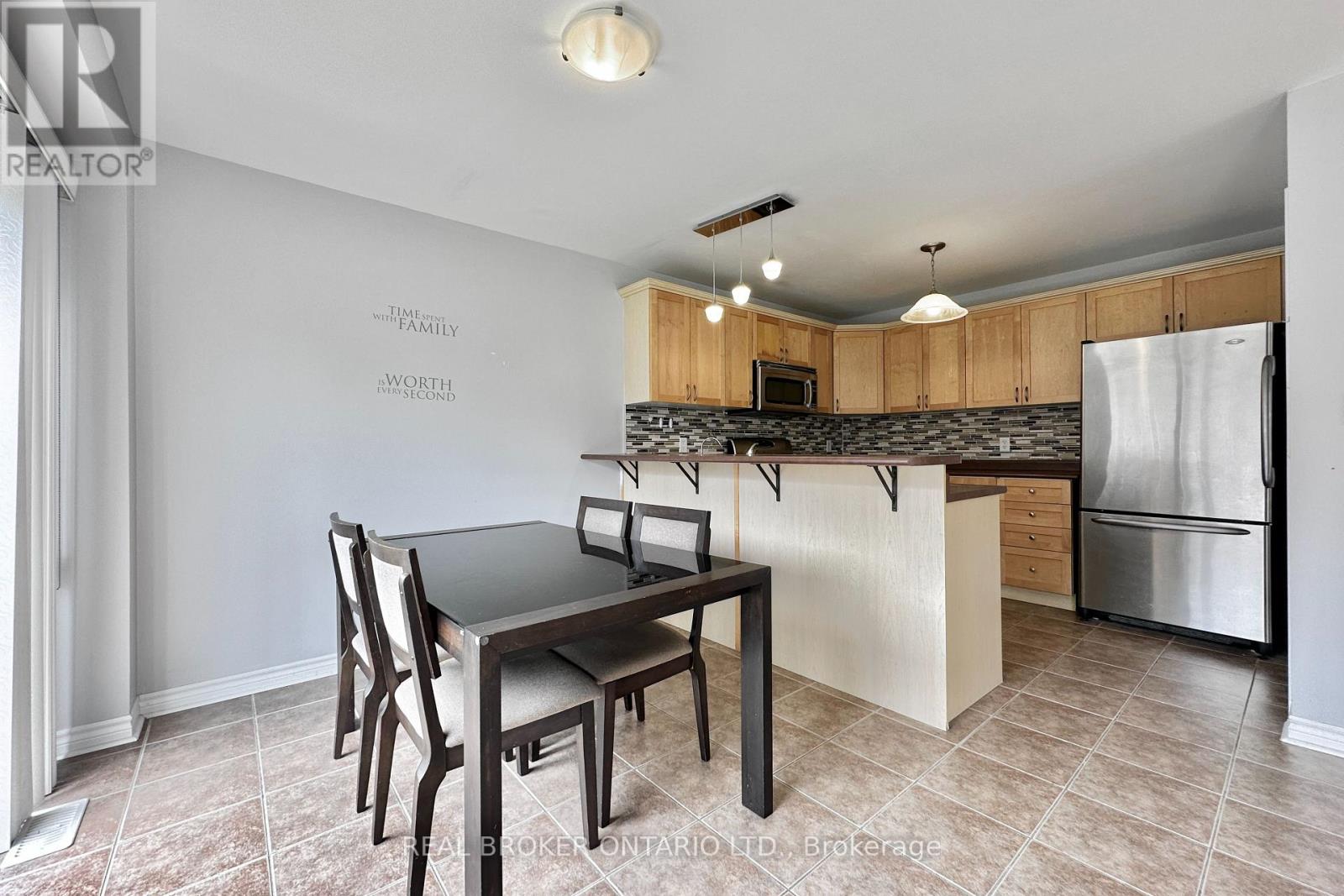 1 Armando Drive, Markham, Ontario  L6E 2B4 - Photo 13 - N13243774