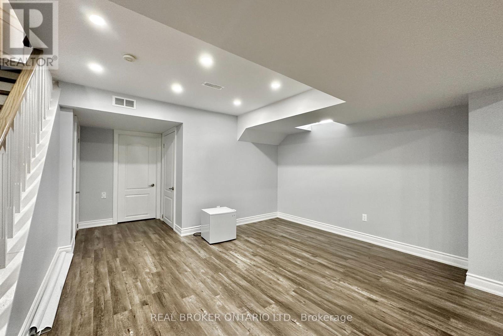 1 Armando Drive, Markham, Ontario  L6E 2B4 - Photo 34 - N13243774