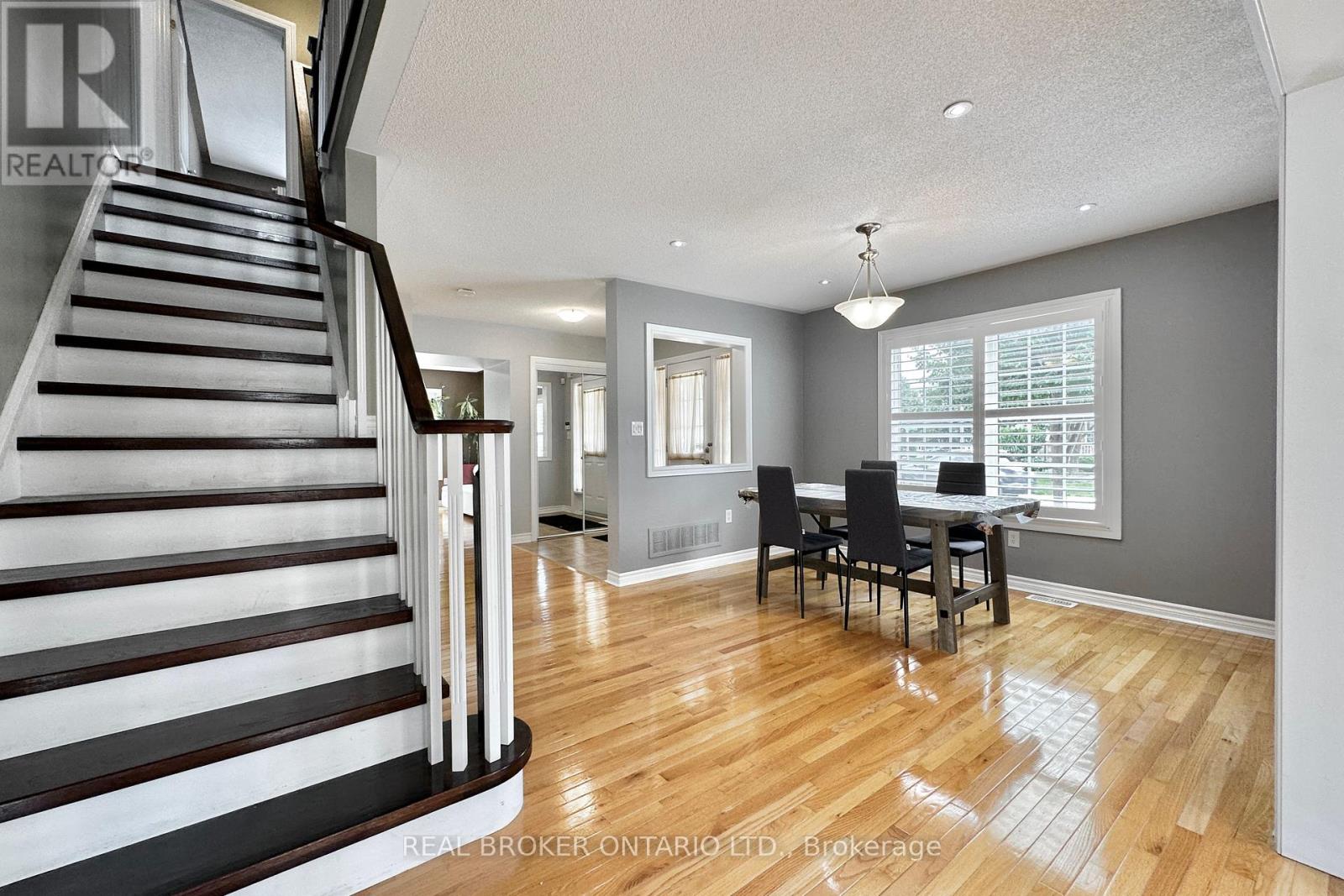 1 Armando Drive, Markham, Ontario  L6E 2B4 - Photo 5 - N13243774