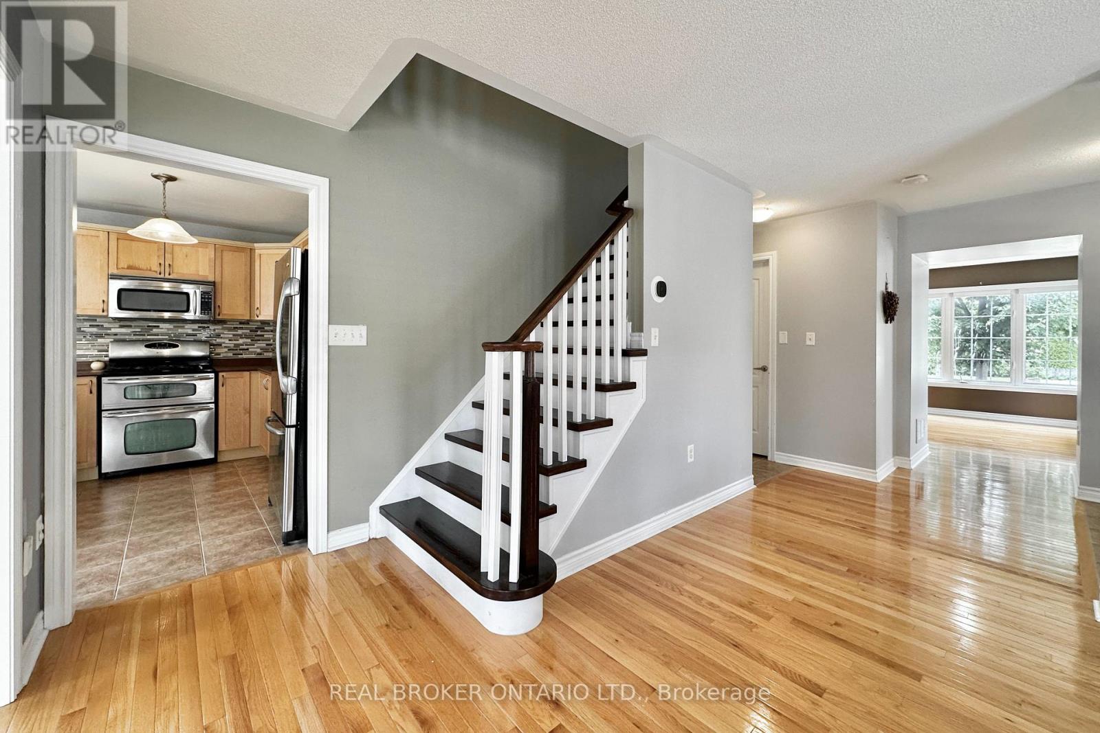 1 Armando Drive, Markham, Ontario  L6E 2B4 - Photo 9 - N13243774