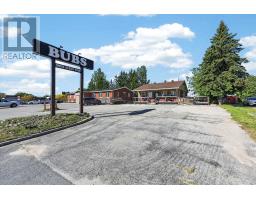56 YONGE STREET S, Springwater, Ontario
