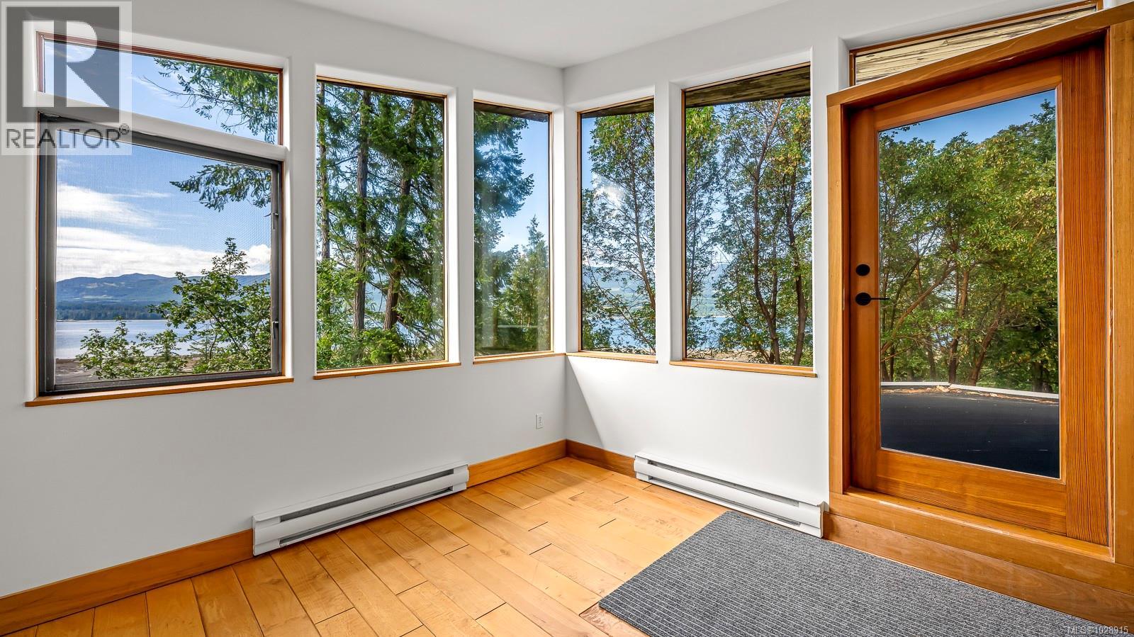 6161 Lacon Rd, Denman Island, British Columbia  V0R 1T0 - Photo 19 - 1028915