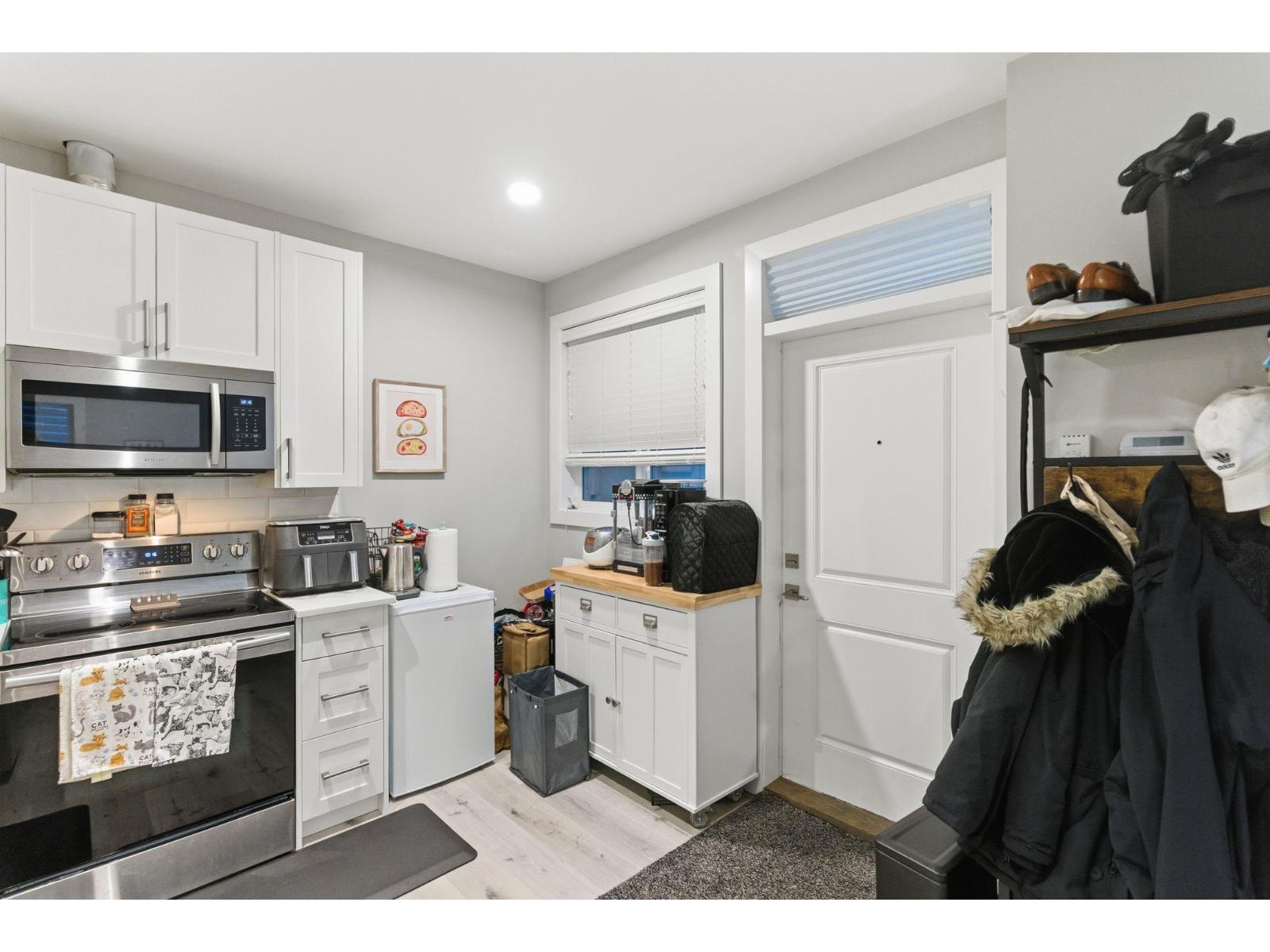 Listing image 36