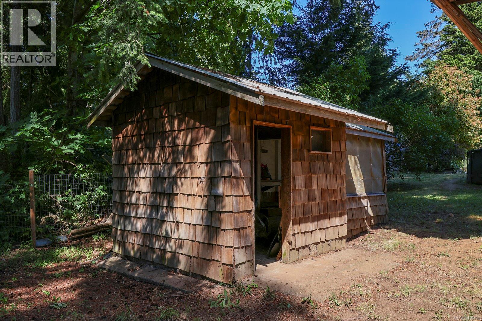 611 Crestview Dr, Comox, British Columbia  V9M 3E6 - Photo 45 - 1039436