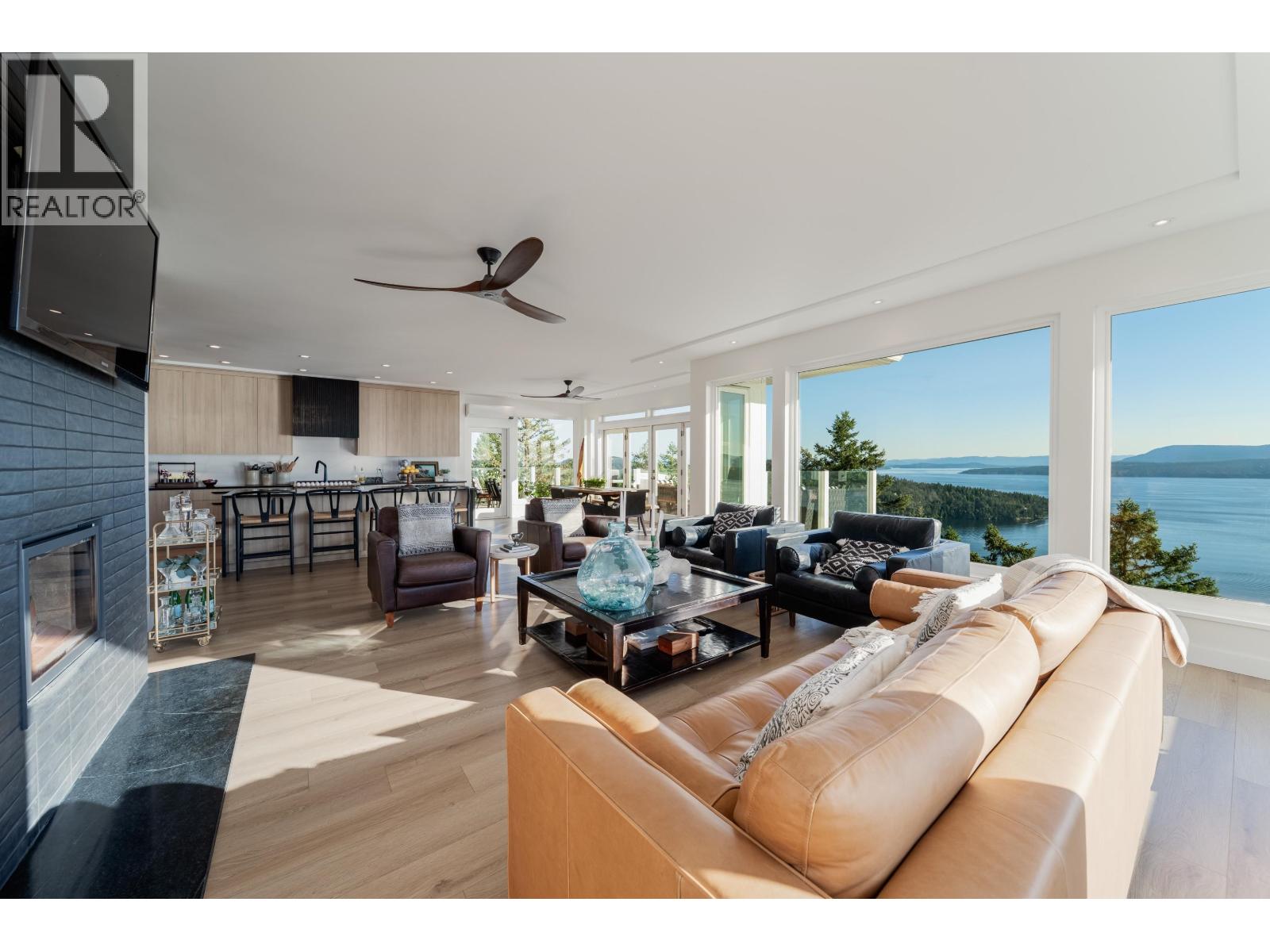 356 East West Road, Mayne Island, British Columbia  V0N 2J2 - Photo 6 - R3132418