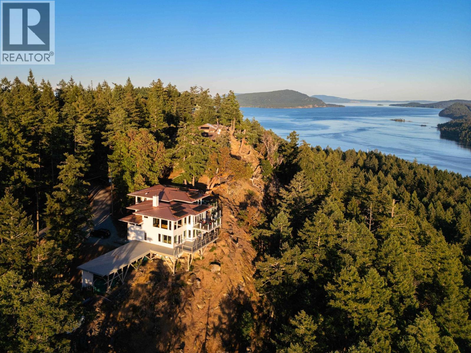 356 East West Road, Mayne Island, British Columbia  V0N 2J2 - Photo 37 - R3132418