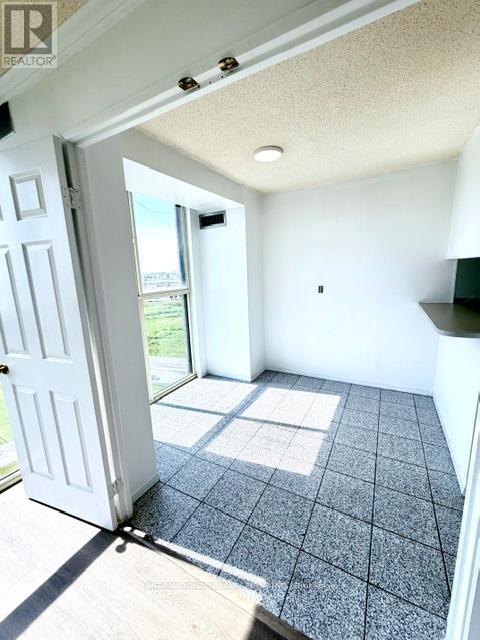 Lph2 - 600 Rexdale Boulevard, Toronto, Ontario  M9W 6T4 - Photo 17 - W13243764