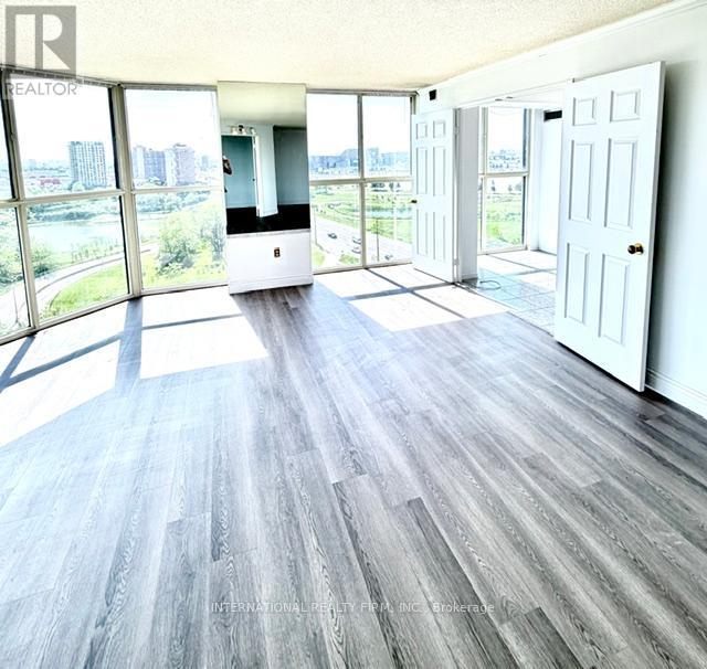 Lph2 - 600 Rexdale Boulevard, Toronto, Ontario  M9W 6T4 - Photo 3 - W13243764
