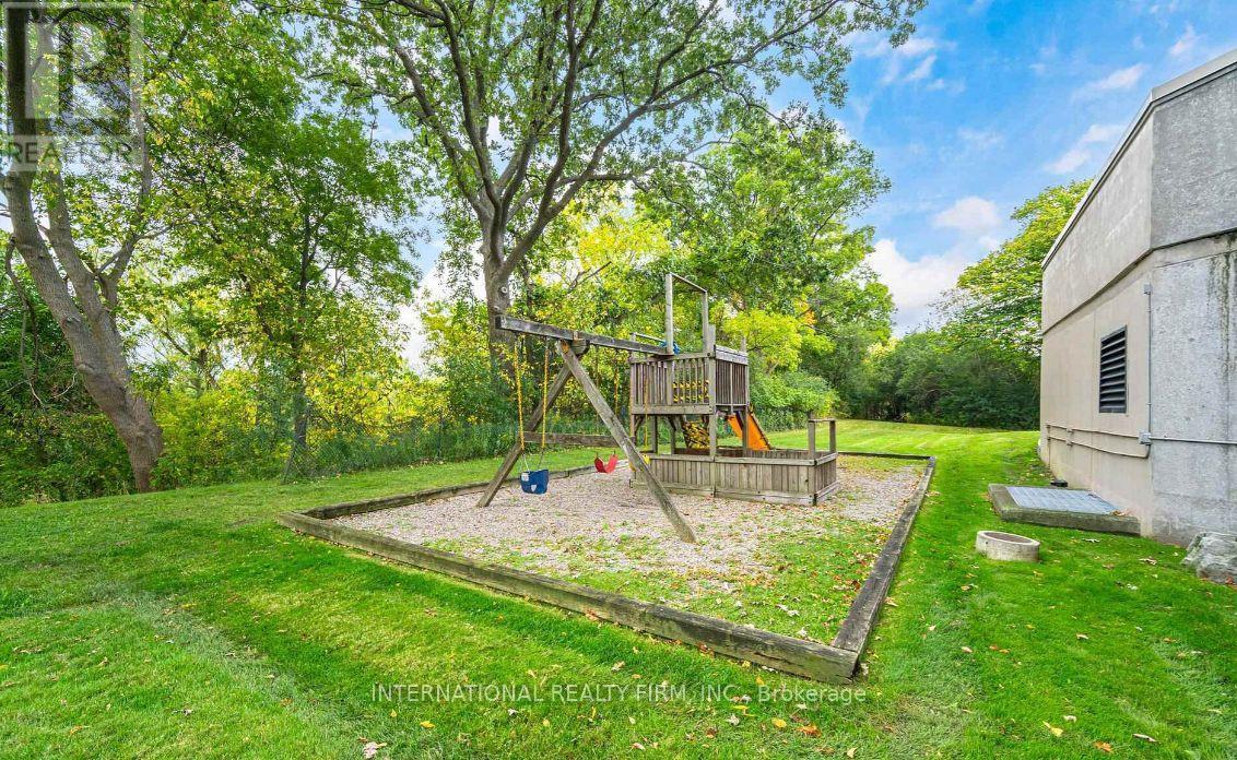 Lph2 - 600 Rexdale Boulevard, Toronto, Ontario  M9W 6T4 - Photo 36 - W13243764