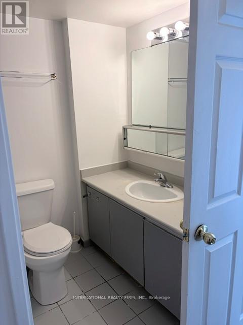 Lph2 - 600 Rexdale Boulevard, Toronto, Ontario  M9W 6T4 - Photo 7 - W13243764