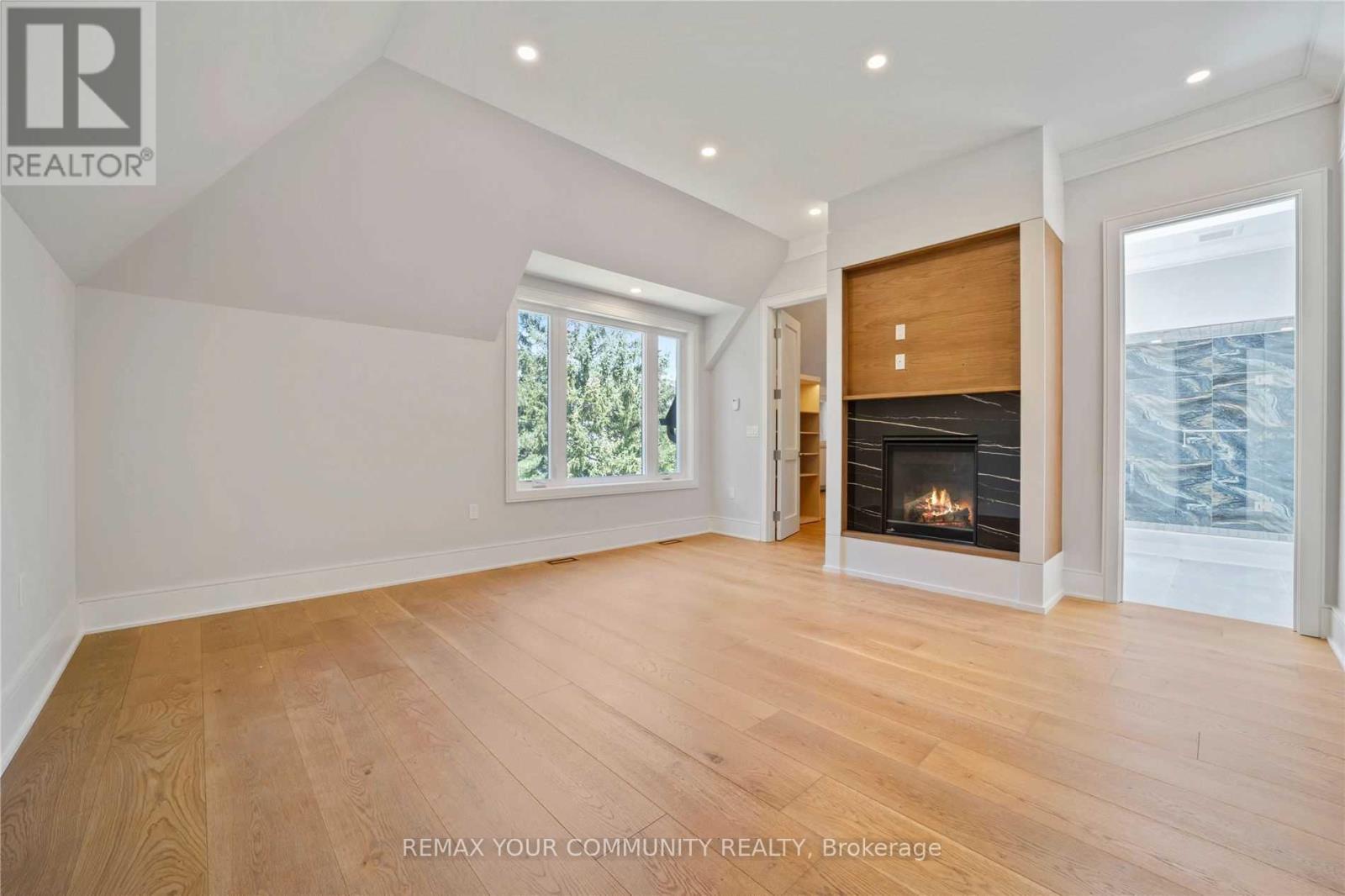 116 Park Home Avenue, Toronto, Ontario  M2N 1W8 - Photo 17 - C13234388