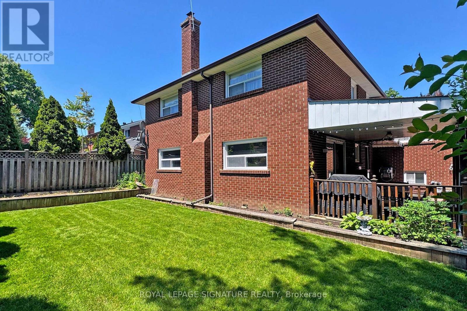 6 Kelvinway Drive, Toronto, Ontario  M1W 1N4 - Photo 43 - E13229094