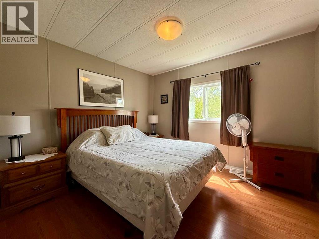19 Sunset Crescent, Swan Hills, Alberta  T0G 2C0 - Photo 9 - A2317878