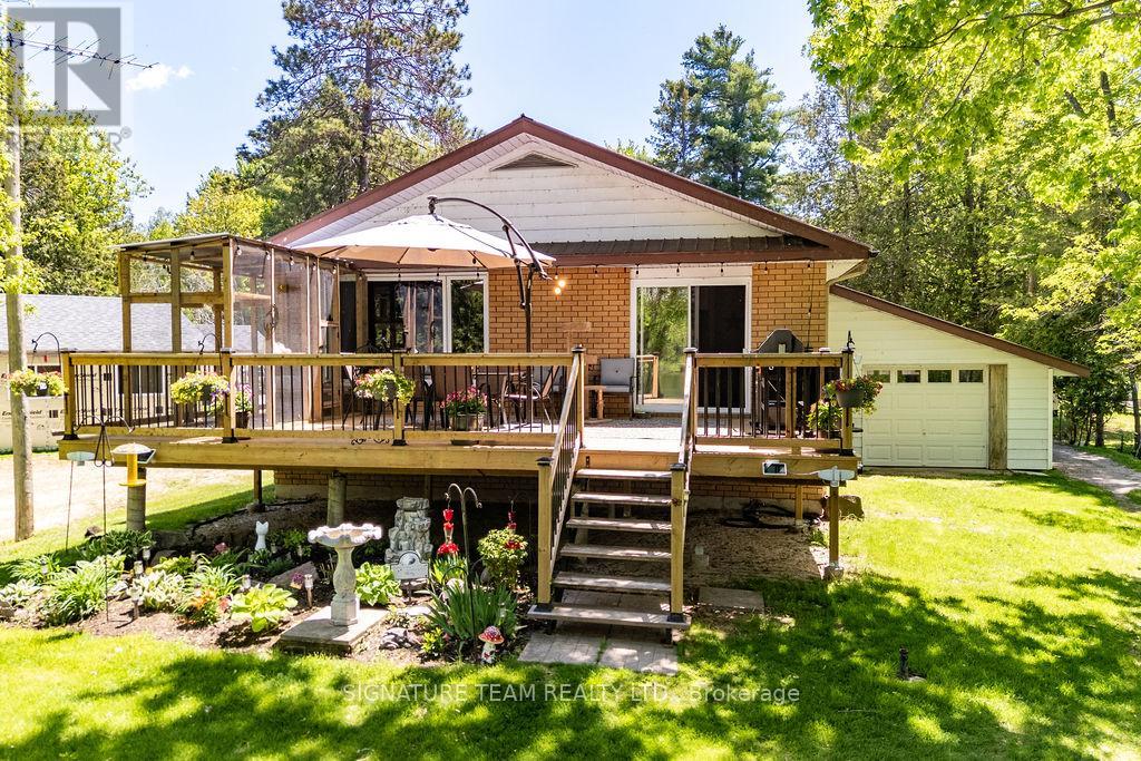 1706 BLACK BAY ROAD, Petawawa, Ontario