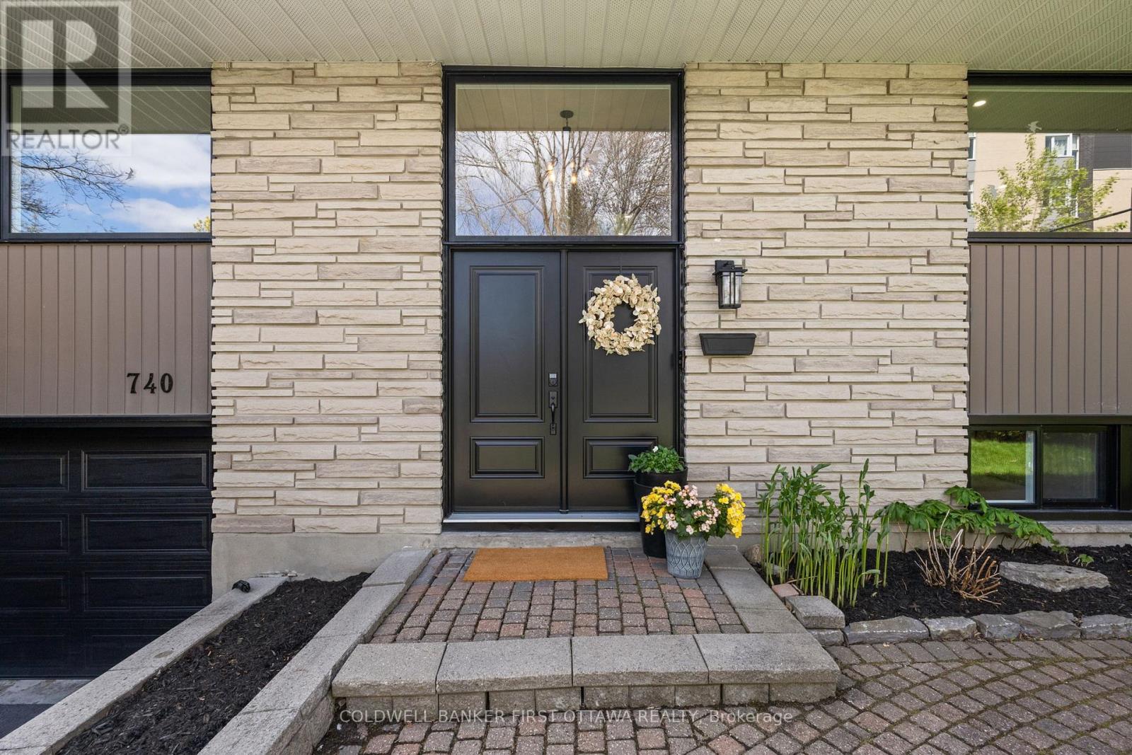 740 Garner Avenue, Ottawa, Ontario  K1V 6M7 - Photo 3 - X13244370