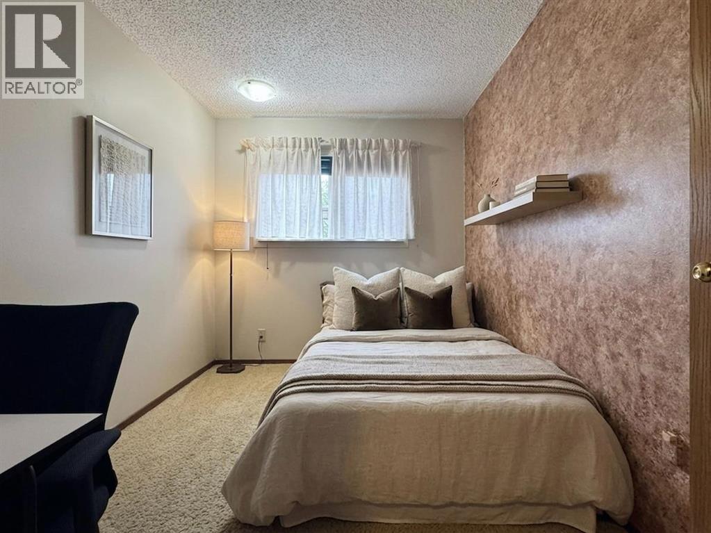 42 Selkirk Road W, Lethbridge, Alberta  T1K 4N6 - Photo 15 - A2314012