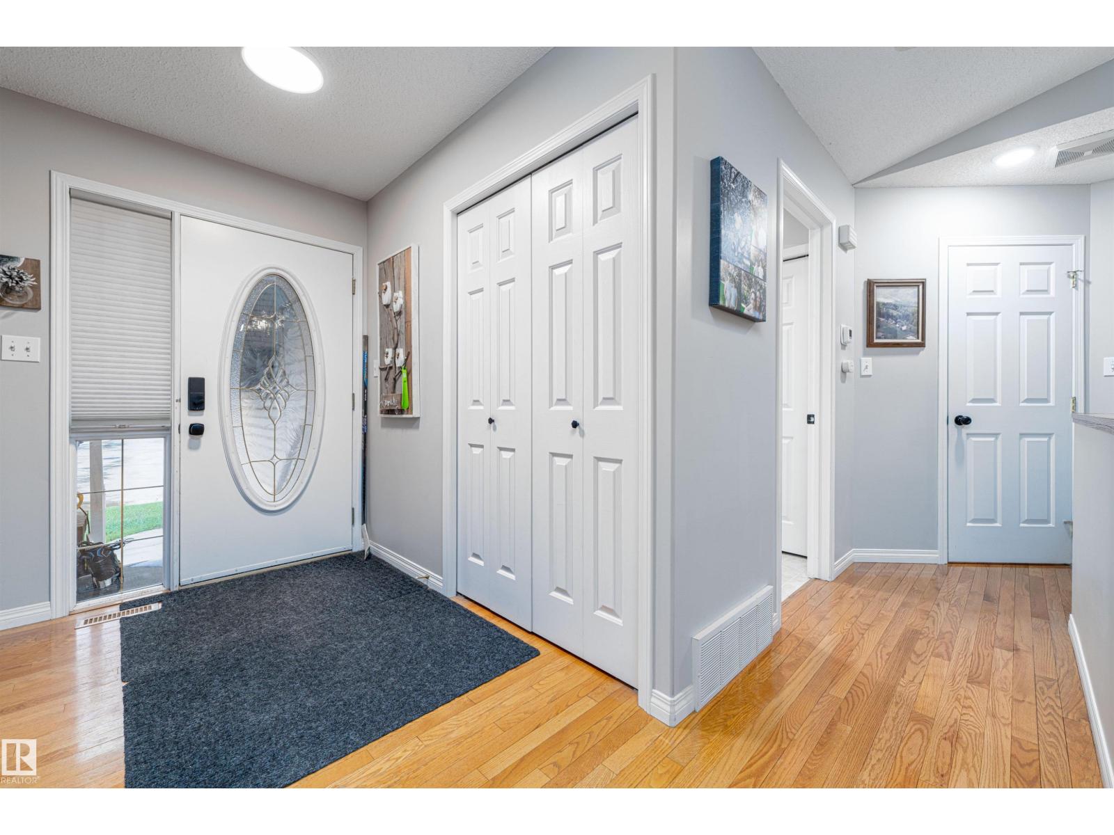98 Chancery Pt, Sherwood Park, Alberta  T8H 1Z4 - Photo 3 - E4491717