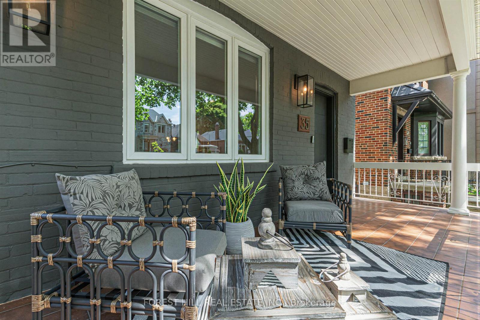35 Park Hill Road, Toronto, Ontario  M6C 3M8 - Photo 46 - C13220578