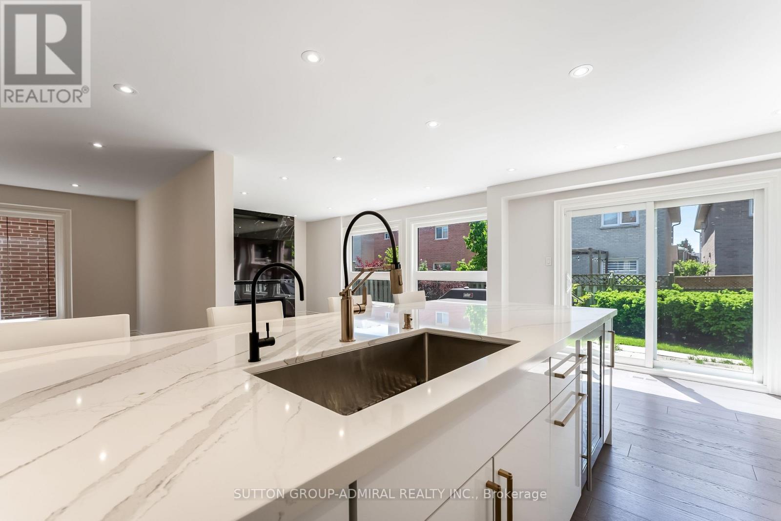 79 Brickstone Circle, Vaughan, Ontario  L4J 6M5 - Photo 11 - N13244172