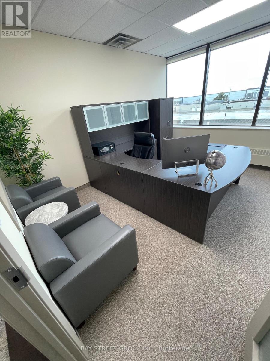 301 - 7030 WOODBINE AVENUE, Markham, Ontario