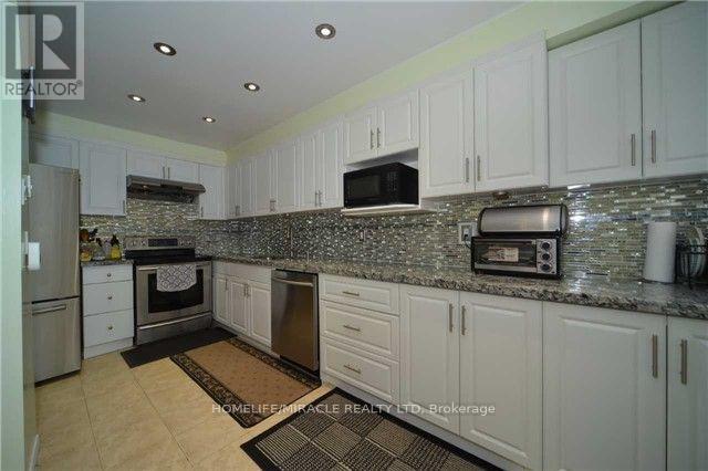 194    Upper - 6444 Finch Avenue W, Toronto, Ontario  M9V 1T4 - Photo 2 - W13243878