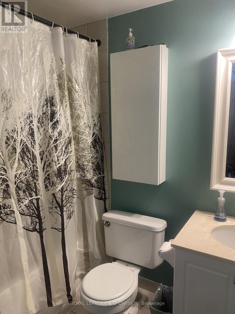 208 - 2495 Dundas Street W, Toronto, Ontario  M6P 1X4 - Photo 6 - W13244274