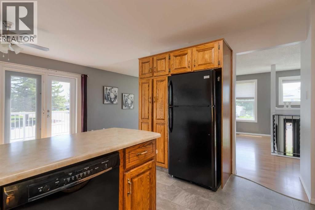 1010 22 Avenue, Coaldale, Alberta  T1M 1B6 - Photo 23 - A2316960