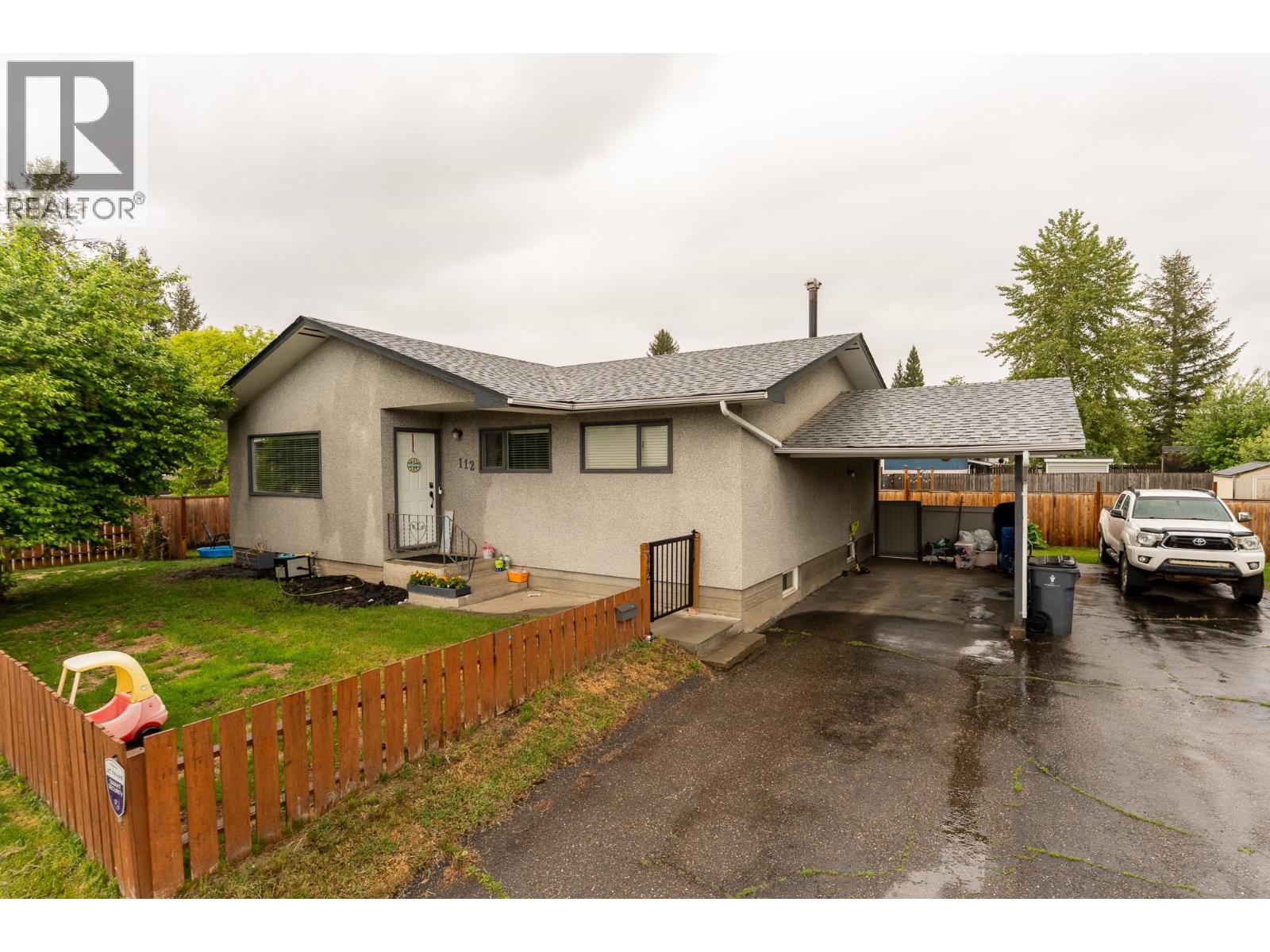 112 Mcqueen Crescent, Prince George, British Columbia  V2M 4R8 - Photo 1 - R3132511