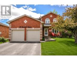 42 FARMSTEAD CRESCENT, Barrie, Ontario