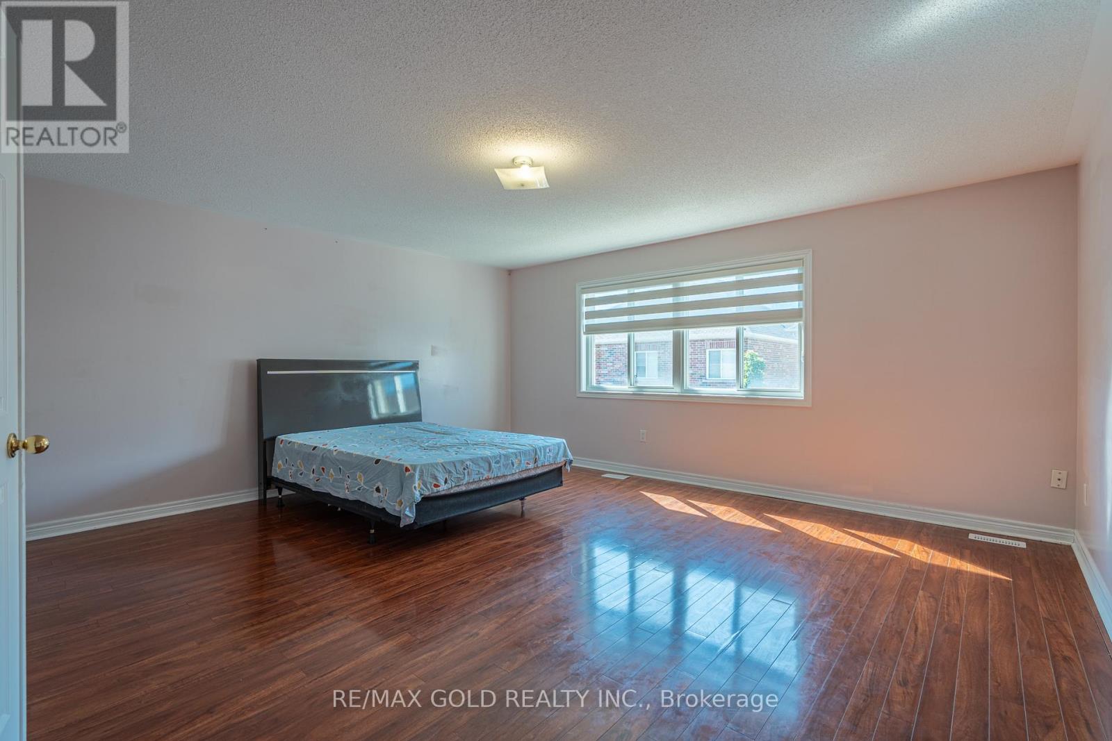 428 Father Tobin Road, Brampton, Ontario  L6R 0S2 - Photo 16 - W13233146