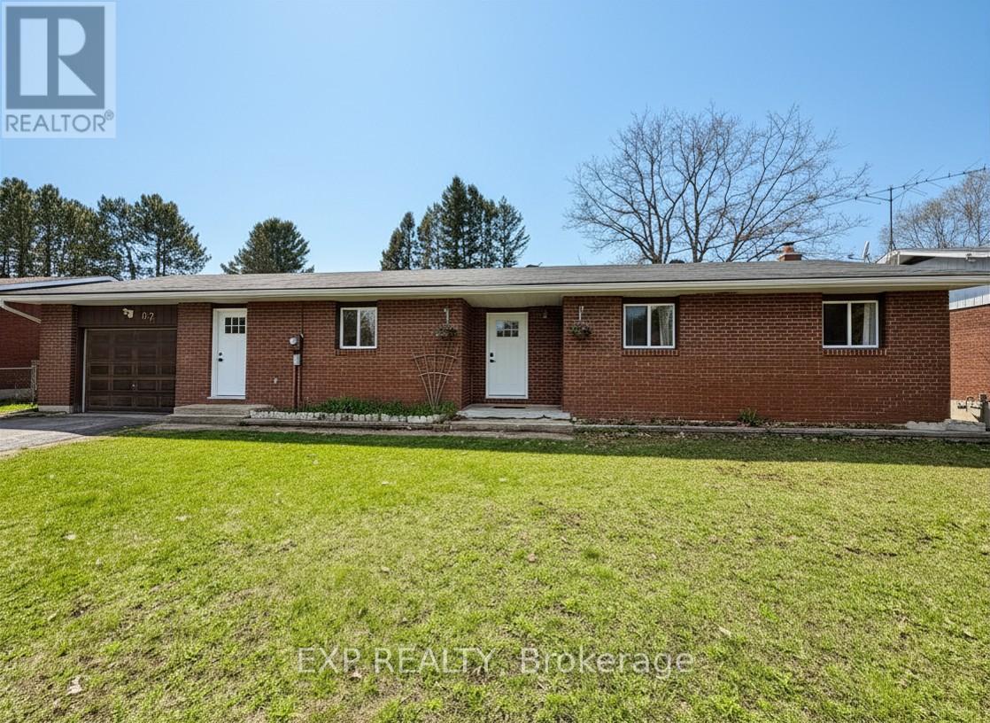 7 Fitz Avenue, South River, Ontario  P0A 1X0 - Photo 2 - X13112522