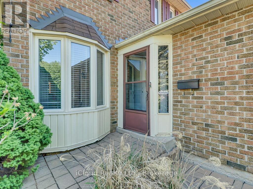 41 Mount Pleasant Drive, Brampton, Ontario  L9Z 2P3 - Photo 5 - W13240806