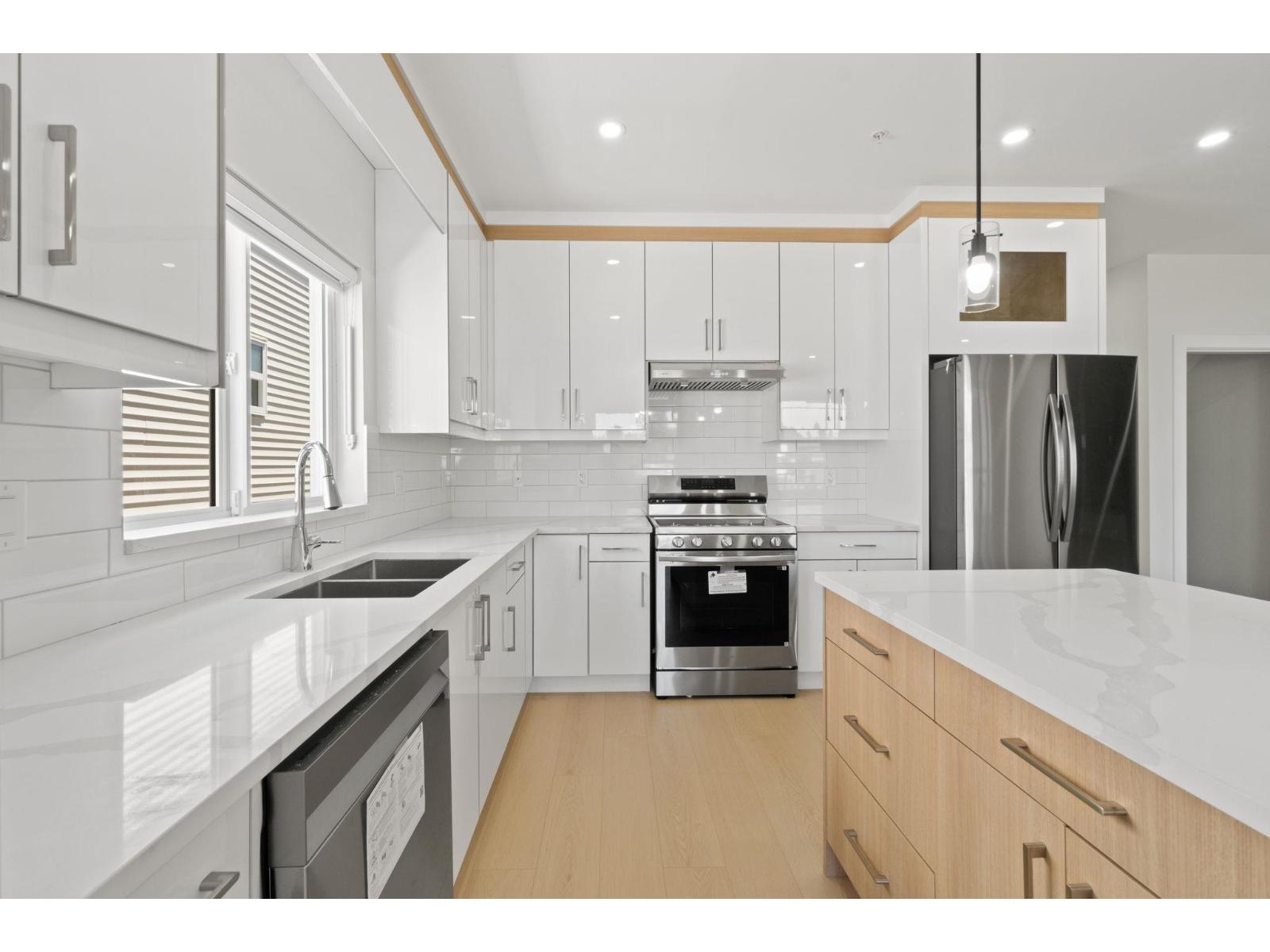 32539 Higginbottom Court, Mission, British Columbia  V2V 2T7 - Photo 5 - R3131765