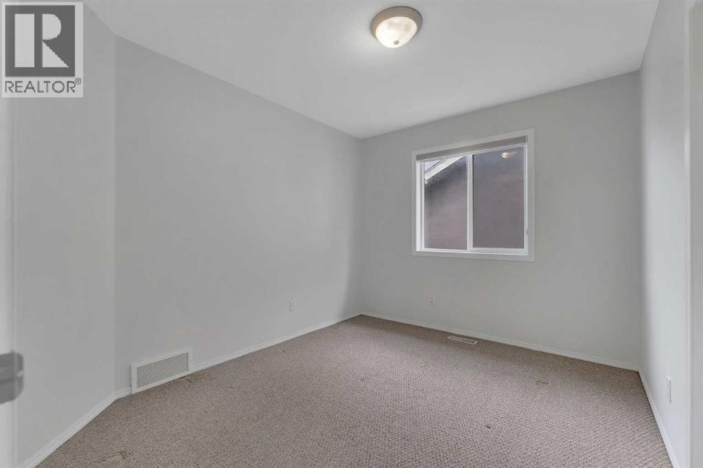 33 Saddlecrest Crescent Ne, Calgary, Alberta  T3J 0C6 - Photo 32 - A2306840