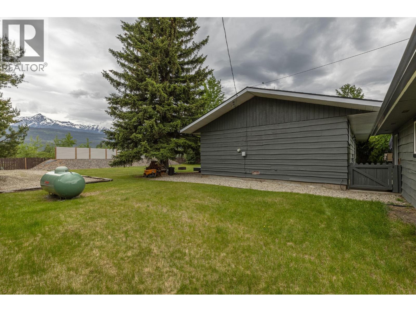 1934 Cranberry Place, Valemount, British Columbia  V0E 2Z0 - Photo 26 - R3132515