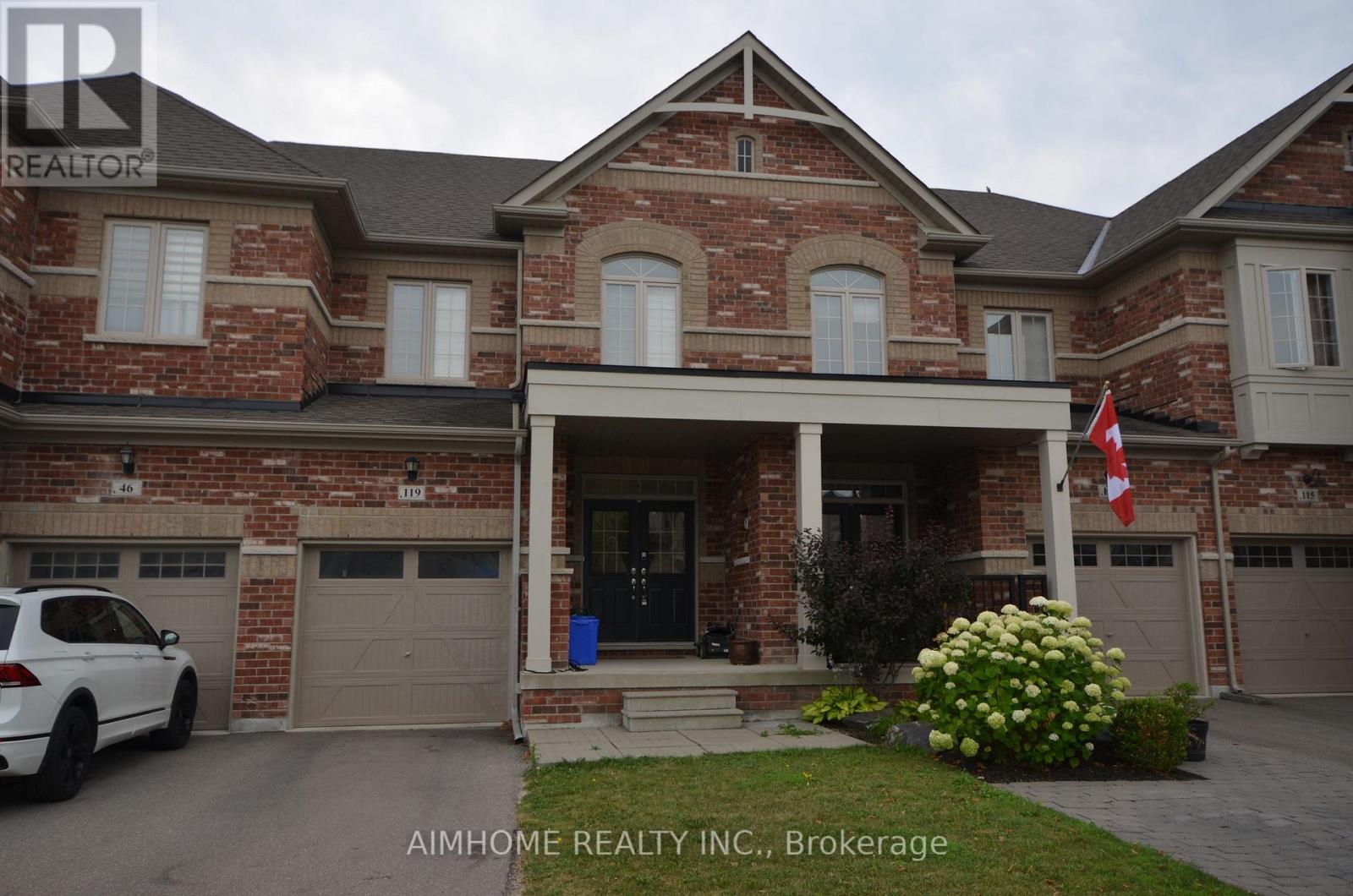 119 ROTHWELL STREET, Aurora, Ontario