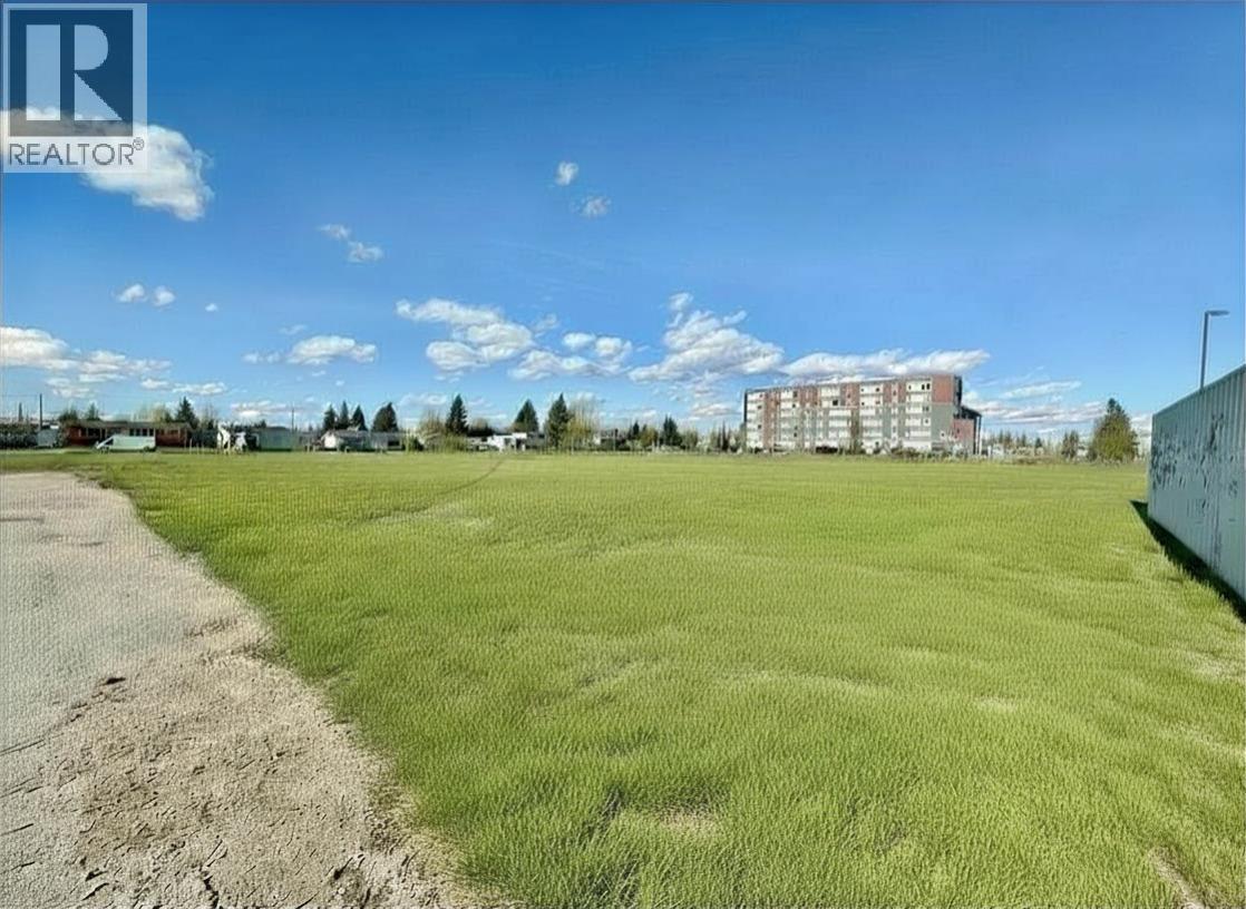 9504 100 Avenue, Fort St. John, British Columbia  V1J 1X7 - Photo 12 - R2867804