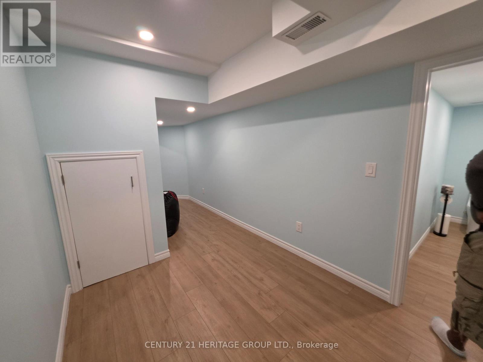 16 Coxhead Lane, Ajax, Ontario  L1T 0P4 - Photo 14 - E13178234