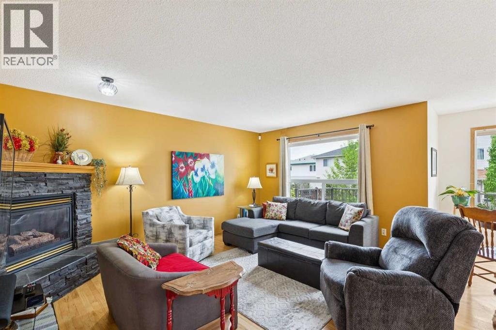 23 Tuscarora Close Nw, Calgary, Alberta T3L 2B7 - Photo 3 - A2317670