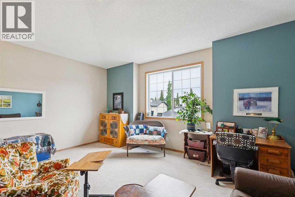 23 Tuscarora Close Nw, Calgary, Alberta T3L 2B7 - Photo 19 - A2317670