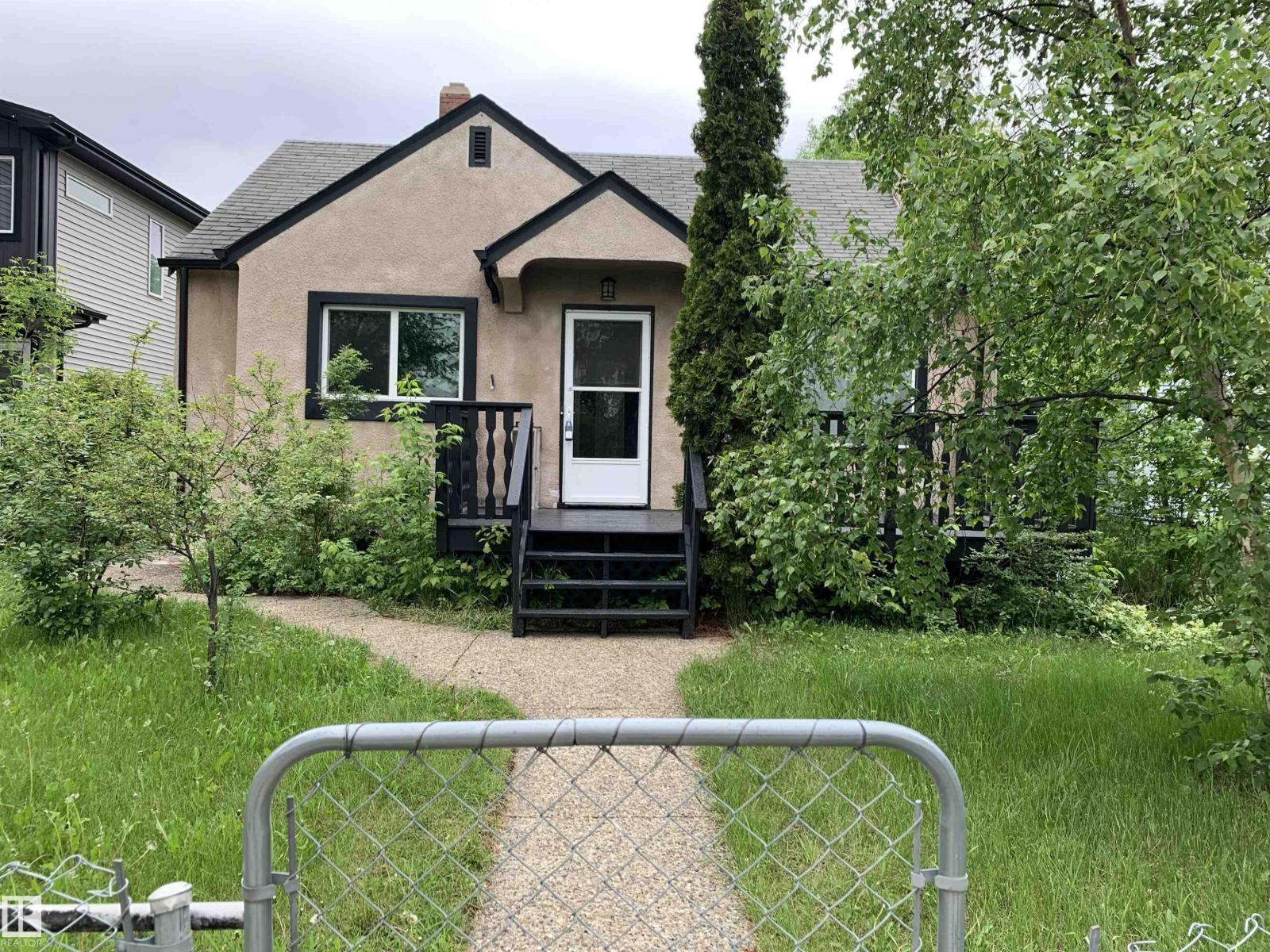 11842 93 St Nw, Edmonton, Alberta  T5G 1E3 - Photo 1 - E4491890