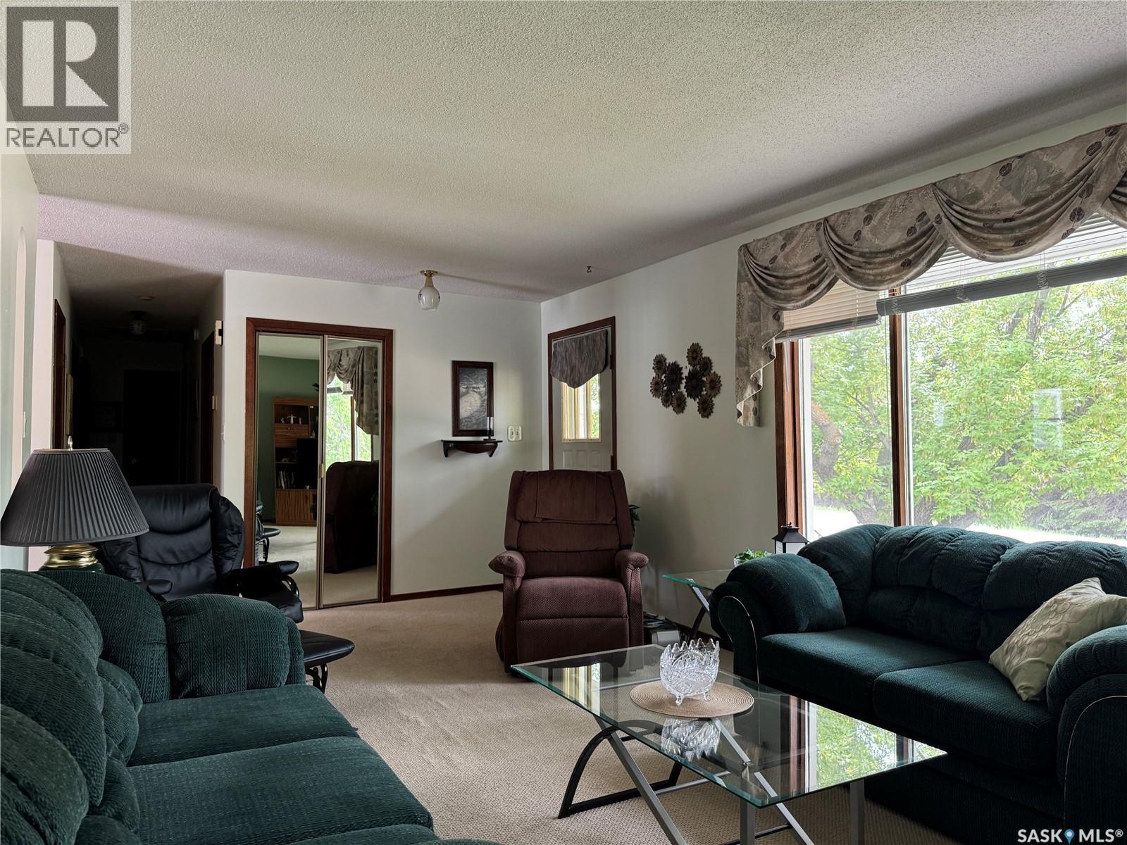 709 Broadway Street, Foam Lake, Saskatchewan  S0A 1A0 - Photo 12 - SK038308