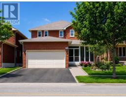 92 WELDRICK ROAD E, Richmond Hill, Ontario