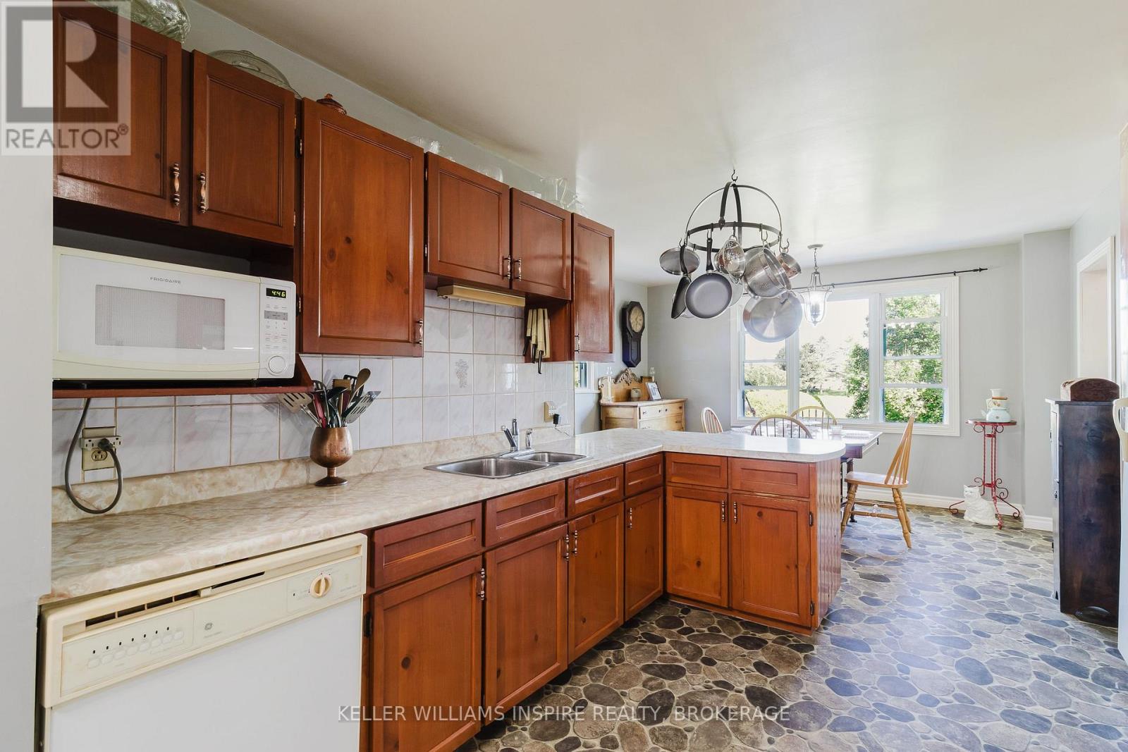 1309 Fred Brown Road, Loyalist, Ontario  K0H 2H0 - Photo 6 - X13245584