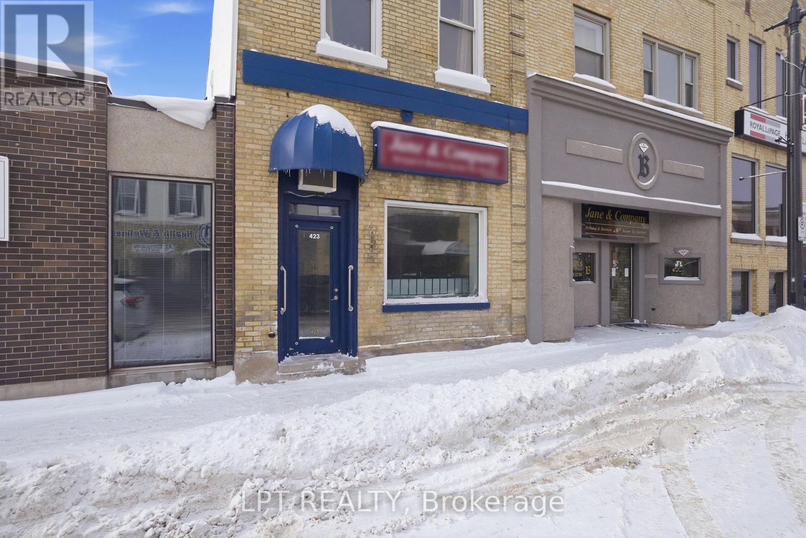 423 Main Street S, South Huron, Ontario  N0M 1S2 - Photo 3 - X13245592